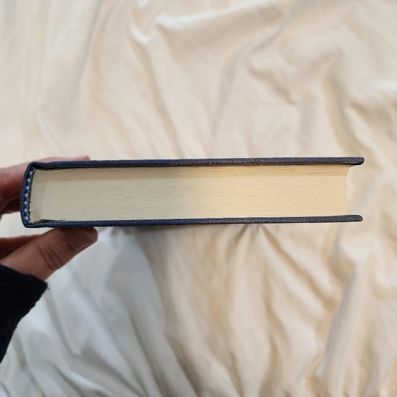 Fantastic Beasts and Where to Find Them book - Picture 13 of 15